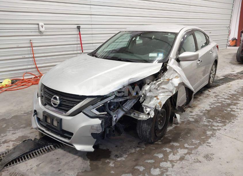Photo 2 of 2016 Nissan Altima 2.5 S (VIN 1N4AL3AP7GC117372)