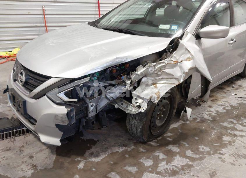 Photo 6 of 2016 Nissan Altima 2.5 S (VIN 1N4AL3AP7GC117372)