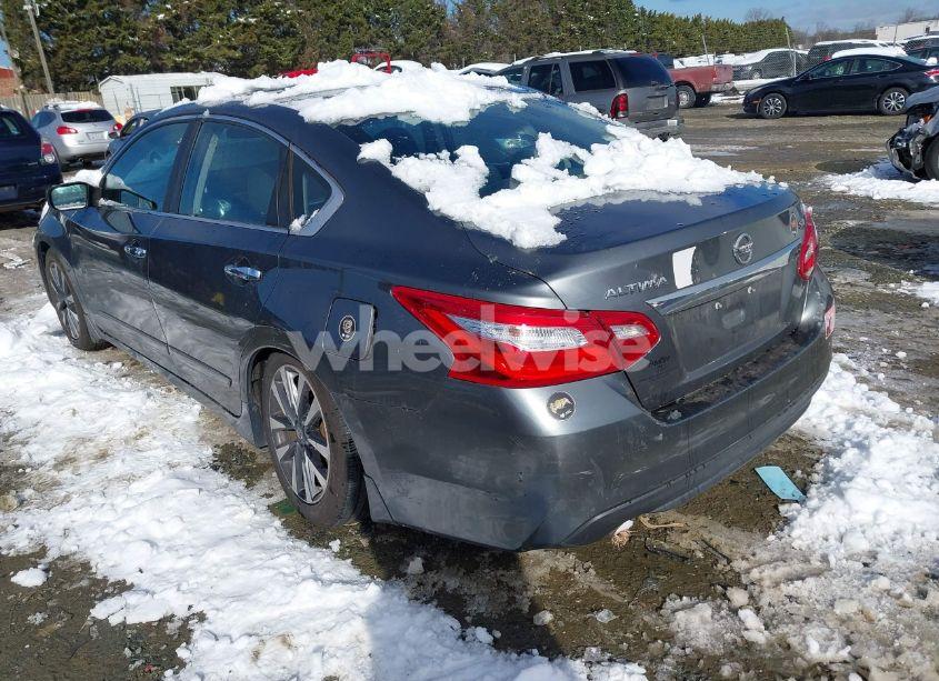 Photo 3 of 2016 Nissan Altima 2.5 SV (VIN 1N4AL3AP7GC125584)