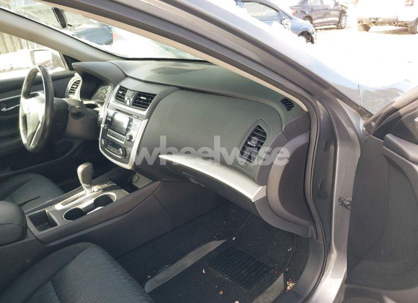 Photo 5 of 2016 Nissan Altima 2.5 SV (VIN 1N4AL3AP7GC125584)