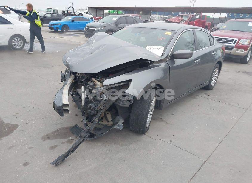 Photo 2 of 2016 Nissan Altima 2.5/2.5 S/2.5 SL/2.5 SR/2.5 SV (VIN 1N4AL3AP7GC133779)