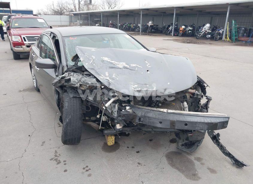 Photo 6 of 2016 Nissan Altima 2.5/2.5 S/2.5 SL/2.5 SR/2.5 SV (VIN 1N4AL3AP7GC133779)