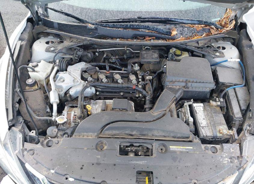 Photo 10 of 2016 Nissan Altima 2.5 S (VIN 1N4AL3AP7GC133877)