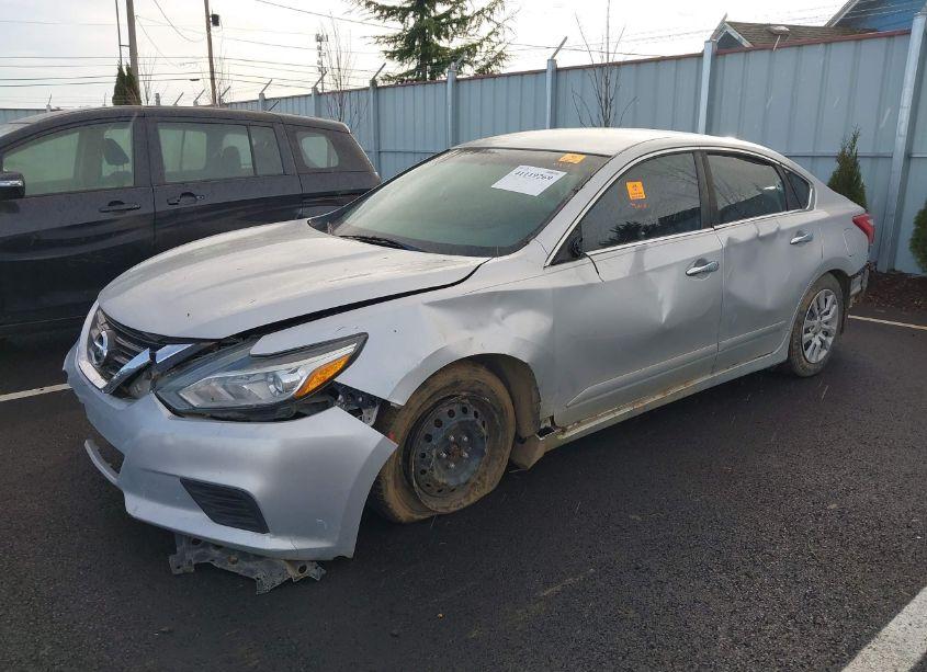 Photo 2 of 2016 Nissan Altima 2.5 S (VIN 1N4AL3AP7GC133877)