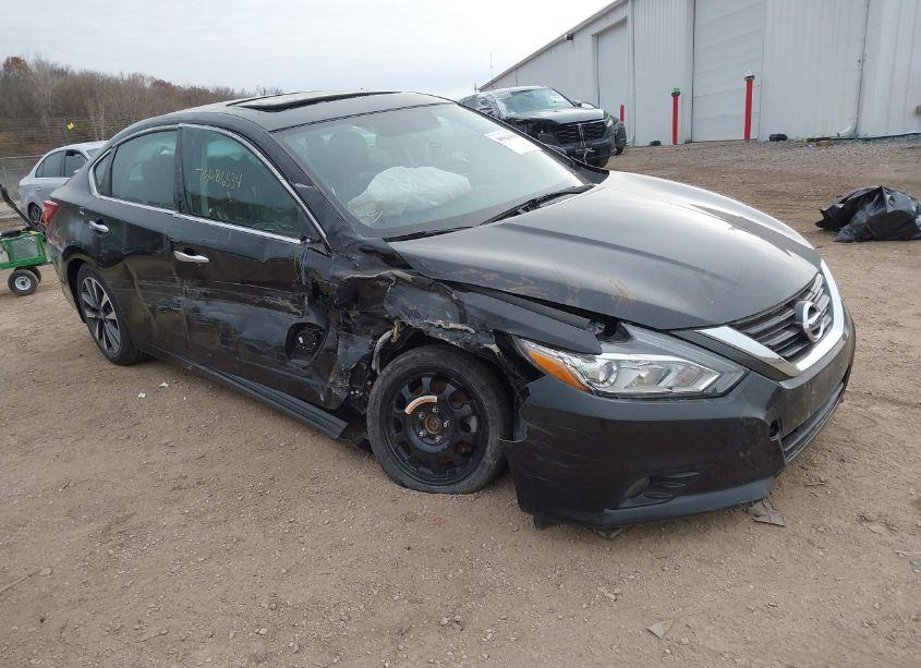 2016 Nissan Altima 2.5 SL (VIN 1N4AL3AP7GC136360) main photo