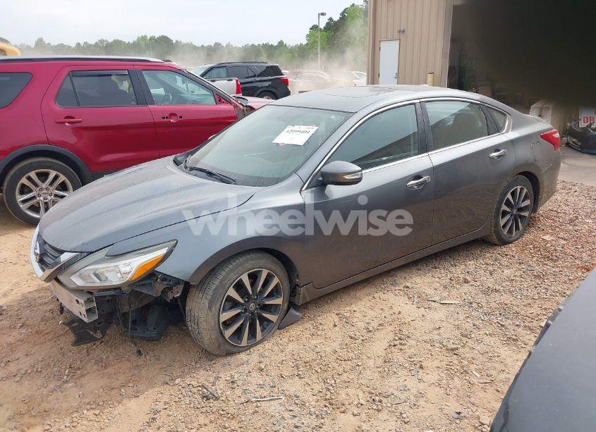 Photo 2 of 2016 Nissan Altima 2.5 SV (VIN 1N4AL3AP7GC136519)