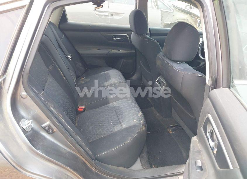 Photo 8 of 2016 Nissan Altima 2.5 SV (VIN 1N4AL3AP7GC136519)