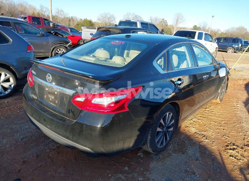 Photo 4 of 2016 Nissan Altima 2.5 SL (VIN 1N4AL3AP7GC155622)