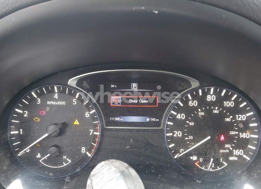 Photo 7 of 2016 Nissan Altima 2.5 SR (VIN 1N4AL3AP7GC168581)