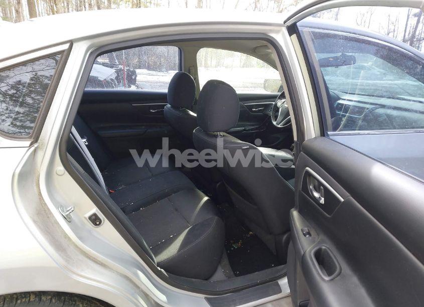 Photo 8 of 2016 Nissan Altima 2.5 SR (VIN 1N4AL3AP7GC168581)