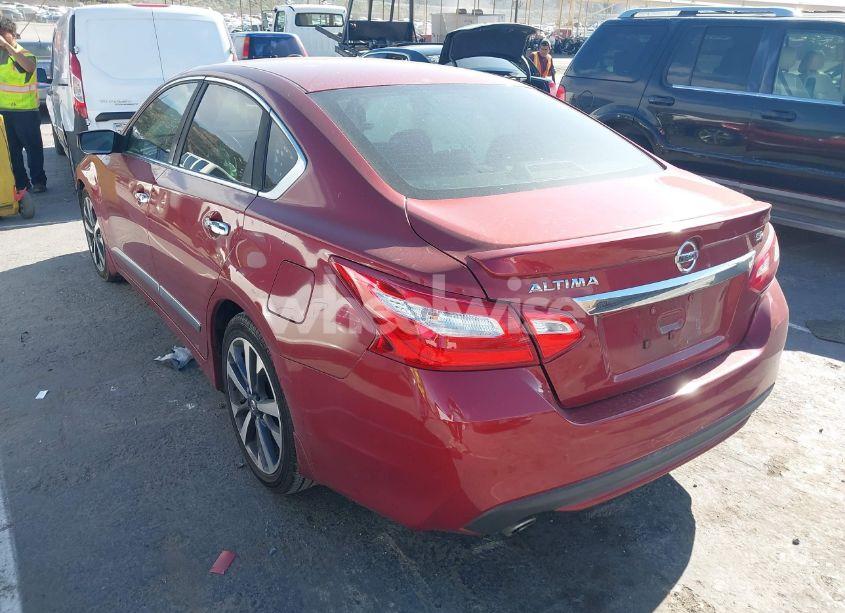 Photo 3 of 2016 Nissan Altima 2.5 SR (VIN 1N4AL3AP7GC169682)