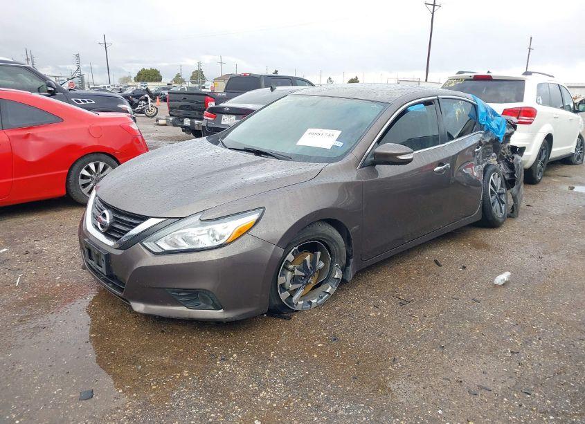 Photo 2 of 2016 Nissan Altima 2.5 SV (VIN 1N4AL3AP7GC181430)