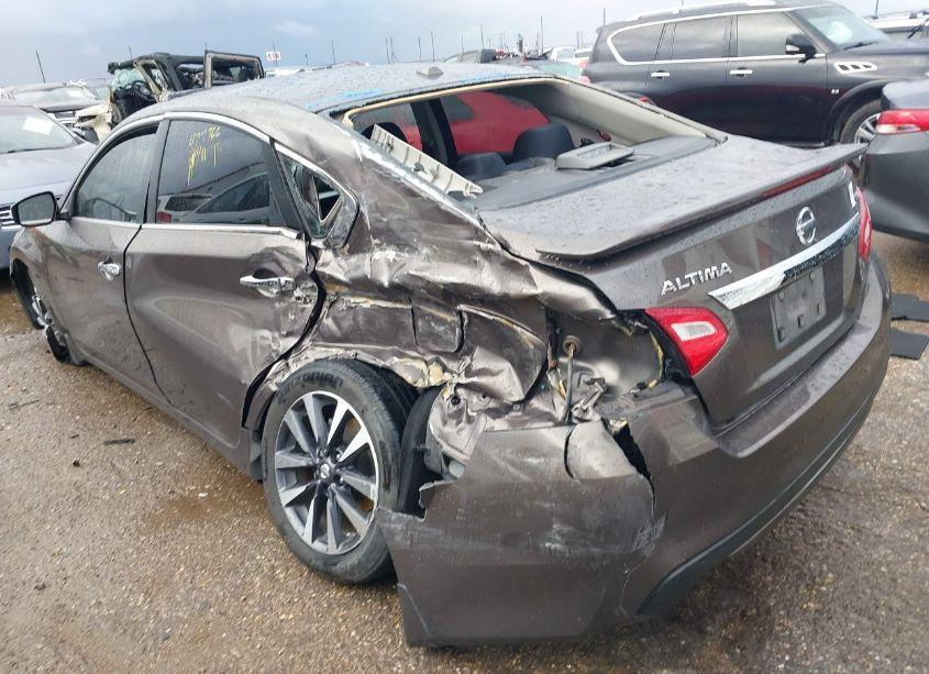 Photo 3 of 2016 Nissan Altima 2.5 SV (VIN 1N4AL3AP7GC181430)