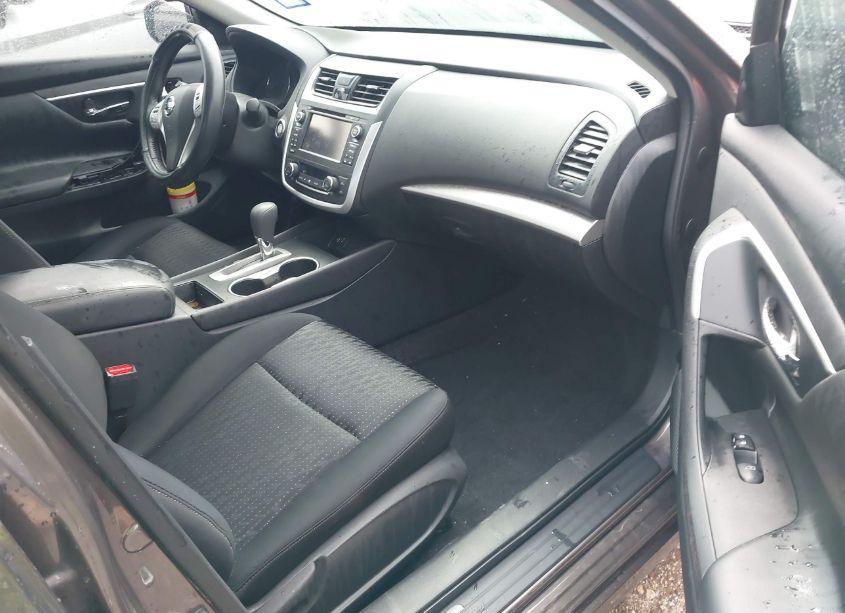 Photo 5 of 2016 Nissan Altima 2.5 SV (VIN 1N4AL3AP7GC181430)