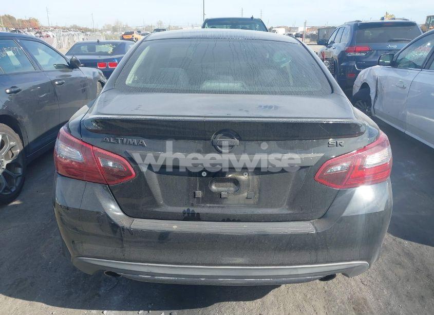 Photo 16 of 2016 Nissan Altima 2.5 SR (VIN 1N4AL3AP7GC183744)