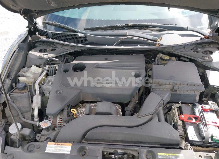 Photo 10 of 2016 Nissan Altima 2.5 SR (VIN 1N4AL3AP7GC187695)