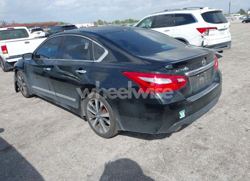 Photo 3 of 2016 Nissan Altima 2.5 SR (VIN 1N4AL3AP7GC187695)