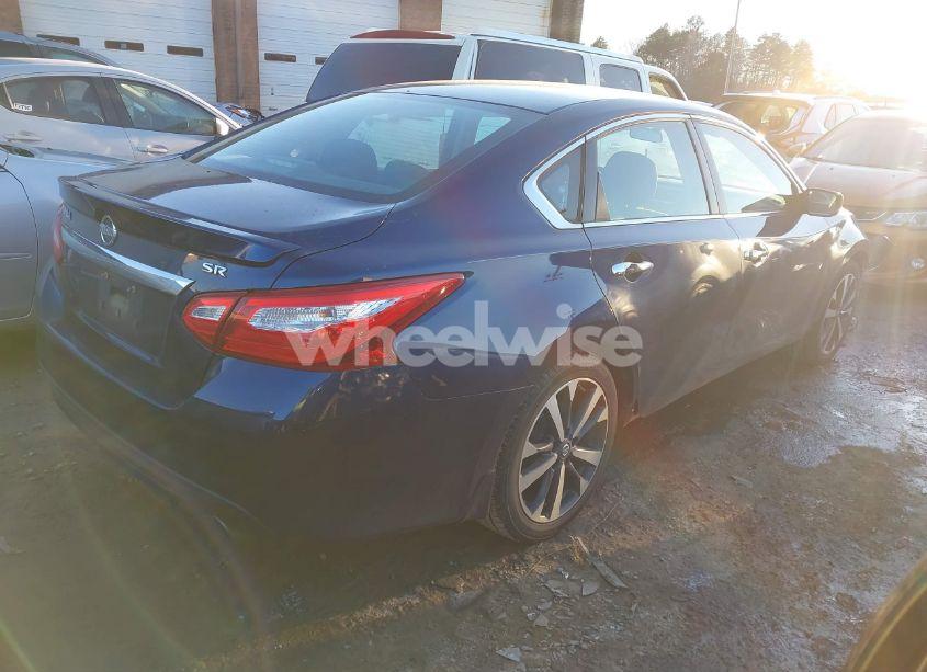 Photo 4 of 2016 Nissan Altima 2.5 SR (VIN 1N4AL3AP7GC189592)