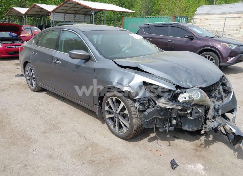 2016 Nissan Altima 2.5 SR (VIN 1N4AL3AP7GC191553) main photo