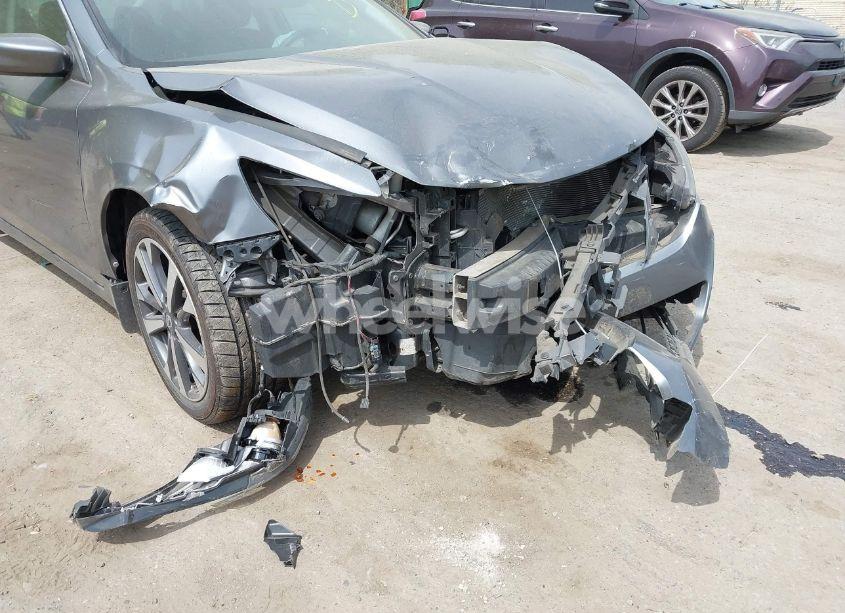 Photo 6 of 2016 Nissan Altima 2.5 SR (VIN 1N4AL3AP7GC191553)