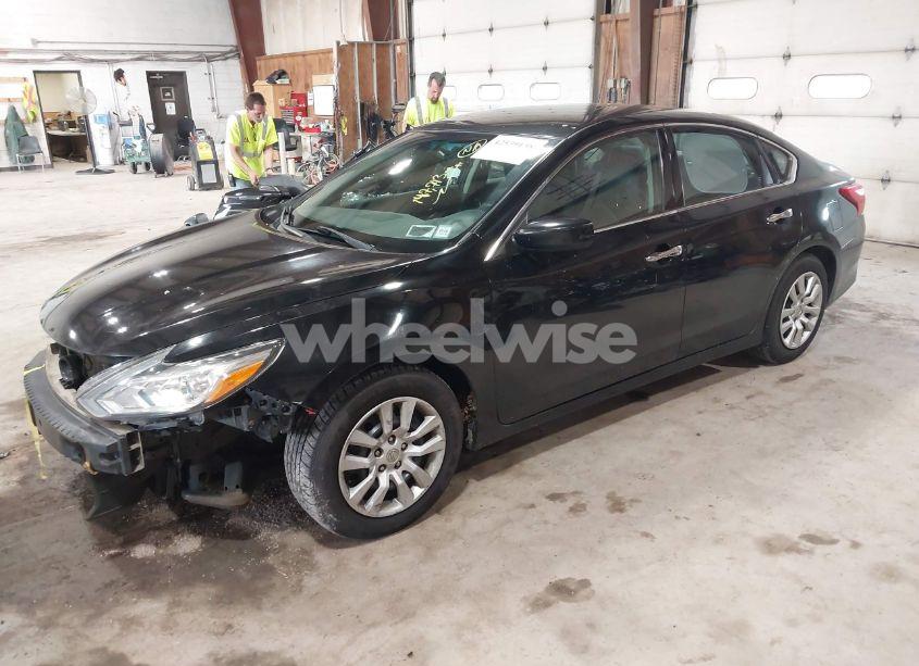 Photo 2 of 2016 Nissan Altima 2.5/2.5 S/2.5 SL/2.5 SR/2.5 SV (VIN 1N4AL3AP7GC193660)