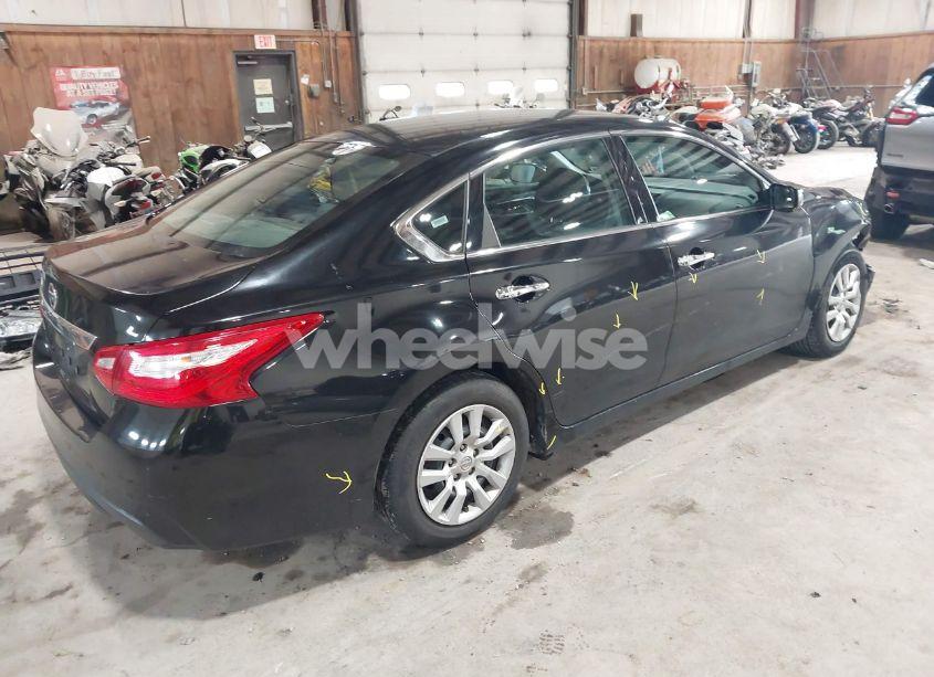 Photo 4 of 2016 Nissan Altima 2.5/2.5 S/2.5 SL/2.5 SR/2.5 SV (VIN 1N4AL3AP7GC193660)