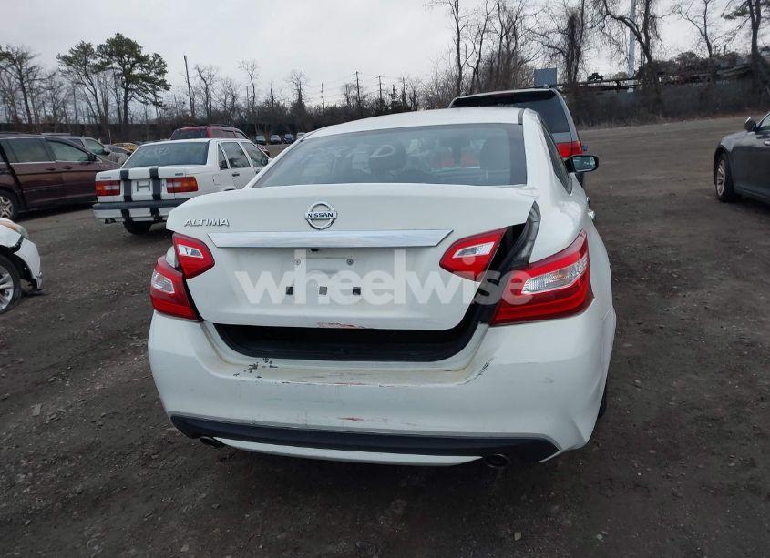 Photo 6 of 2016 Nissan Altima 2.5/2.5 S/2.5 SL/2.5 SR/2.5 SV (VIN 1N4AL3AP7GC236216)