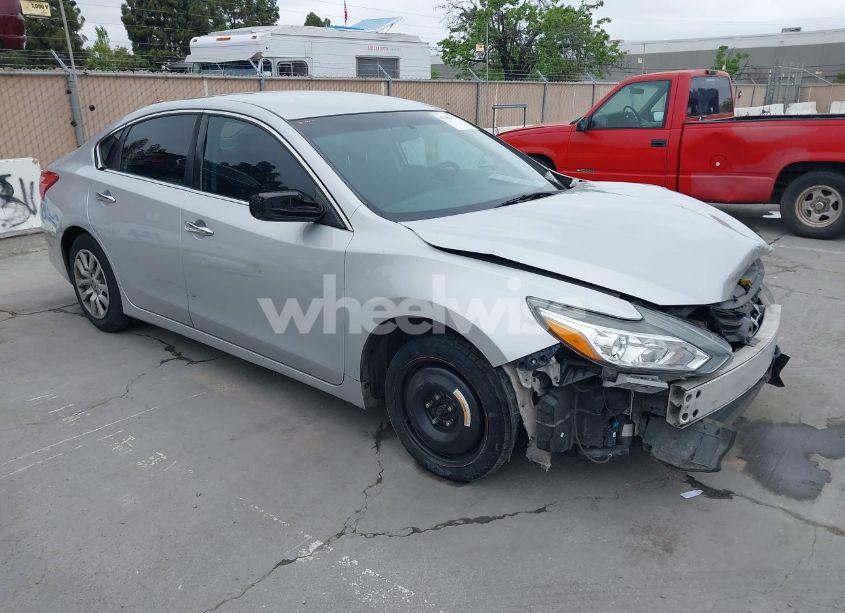 2016 Nissan Altima 2.5/2.5 S/2.5 SL/2.5 SR/2.5 SV (VIN 1N4AL3AP7GC245630) main photo