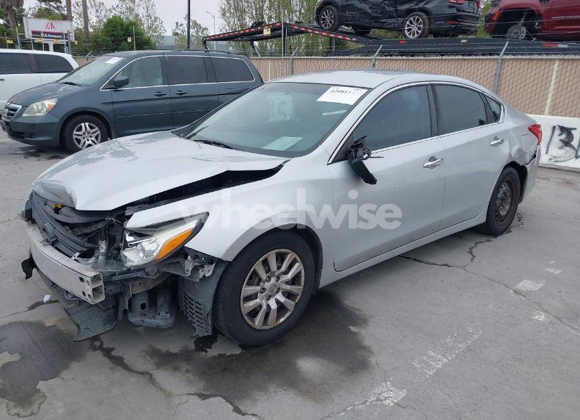 Photo 2 of 2016 Nissan Altima 2.5/2.5 S/2.5 SL/2.5 SR/2.5 SV (VIN 1N4AL3AP7GC245630)