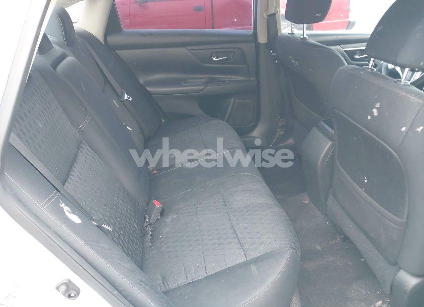 Photo 8 of 2016 Nissan Altima 2.5/2.5 S/2.5 SL/2.5 SR/2.5 SV (VIN 1N4AL3AP7GC245630)