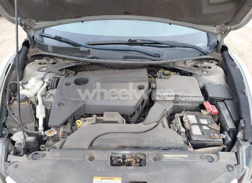 Photo 10 of 2016 Nissan Altima 2.5 SR (VIN 1N4AL3AP7GC248723)