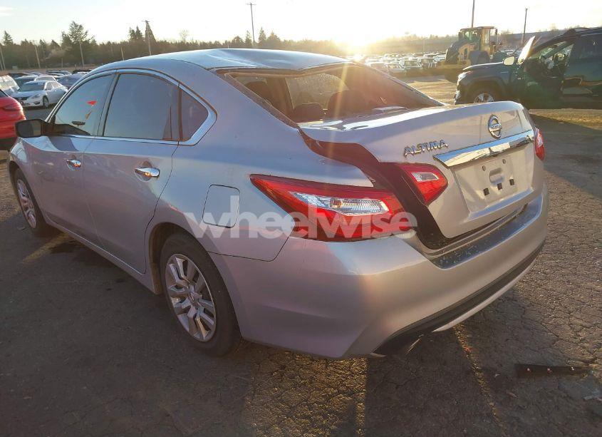 Photo 3 of 2016 Nissan Altima 2.5/2.5 S/2.5 SL/2.5 SR/2.5 SV (VIN 1N4AL3AP7GC250729)