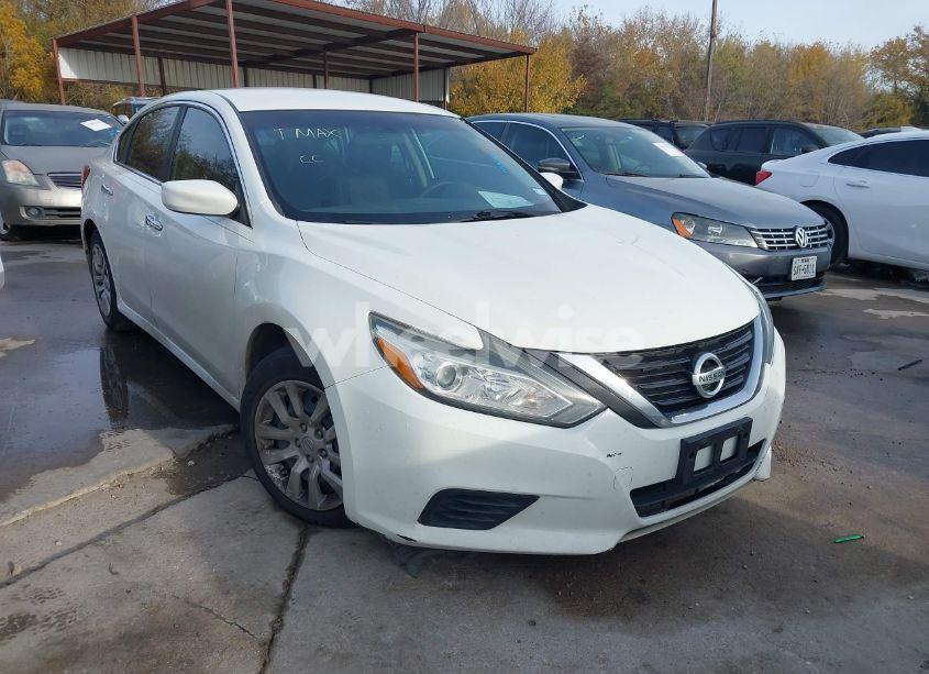 2016 Nissan Altima 2.5 (VIN 1N4AL3AP7GC262203) main photo