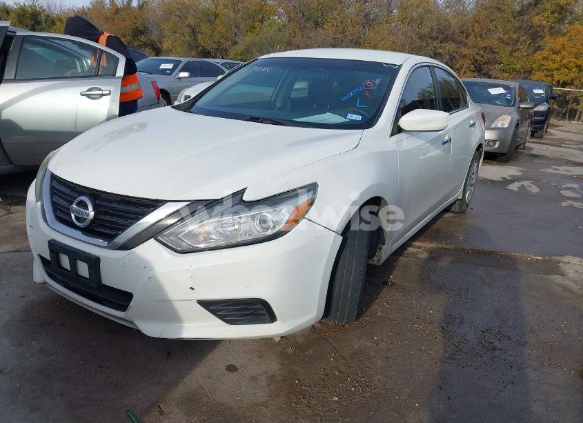 Photo 2 of 2016 Nissan Altima 2.5 (VIN 1N4AL3AP7GC262203)