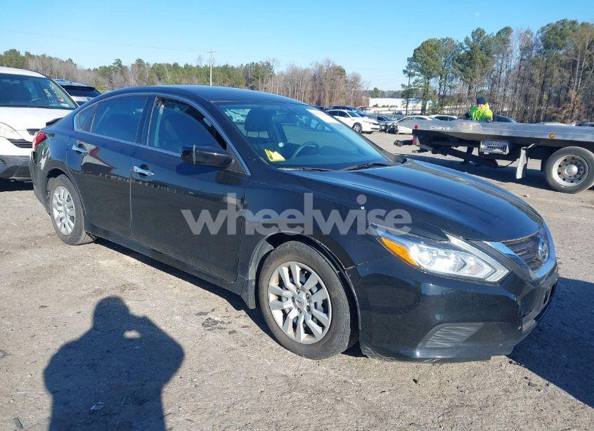 2016 Nissan Altima 2.5 S (VIN 1N4AL3AP7GC262508) main photo
