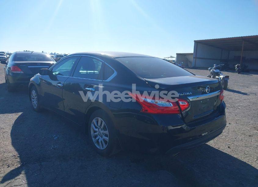 Photo 3 of 2016 Nissan Altima 2.5 S (VIN 1N4AL3AP7GC262508)