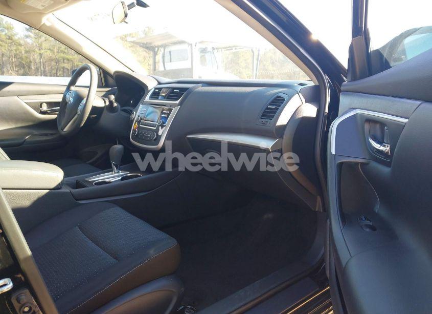 Photo 5 of 2016 Nissan Altima 2.5 S (VIN 1N4AL3AP7GC262508)