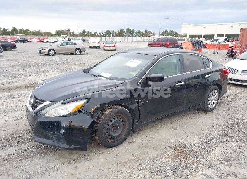 Photo 2 of 2016 Nissan Altima 2.5 S (VIN 1N4AL3AP7GC262539)