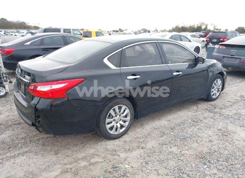 Photo 4 of 2016 Nissan Altima 2.5 S (VIN 1N4AL3AP7GC262539)