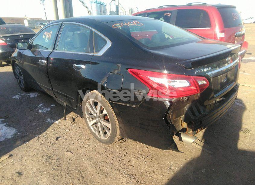 Photo 3 of 2016 Nissan Altima 2.5 SR (VIN 1N4AL3AP7GC264274)