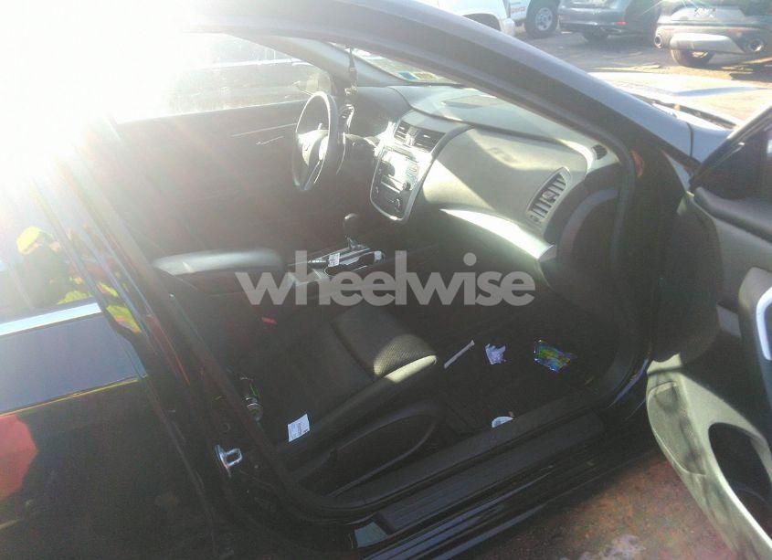 Photo 5 of 2016 Nissan Altima 2.5 SR (VIN 1N4AL3AP7GC264274)