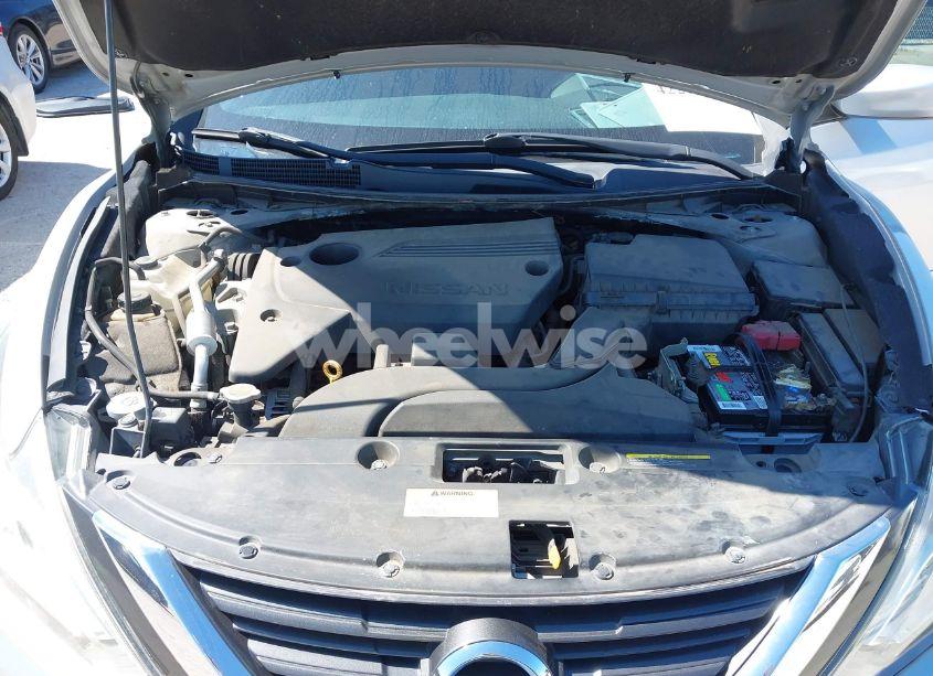 Photo 10 of 2016 Nissan Altima 2.5 SV (VIN 1N4AL3AP7GC275713)