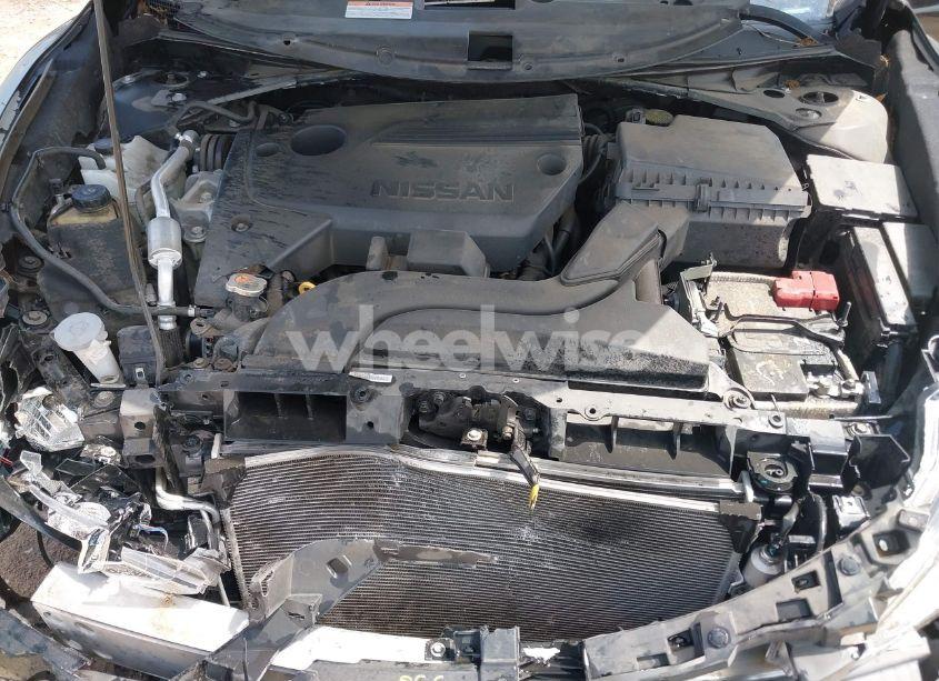Photo 10 of 2016 Nissan Altima 2.5 SR (VIN 1N4AL3AP7GC276487)