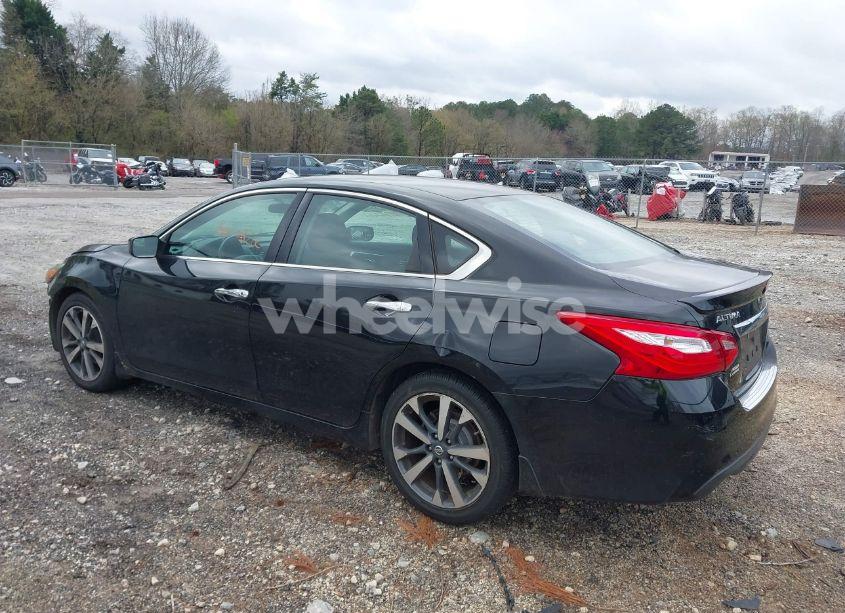 Photo 3 of 2016 Nissan Altima 2.5 SR (VIN 1N4AL3AP7GC284086)