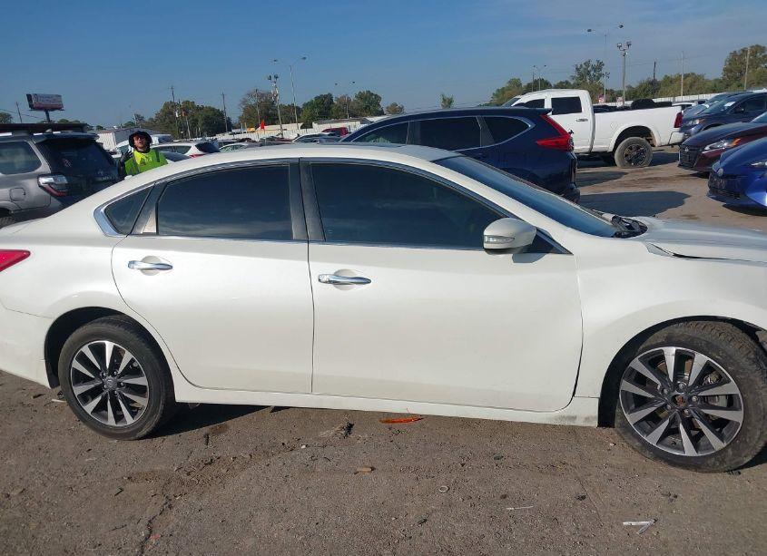 Photo 14 of 2016 Nissan Altima 2.5 SL (VIN 1N4AL3AP7GC287912)