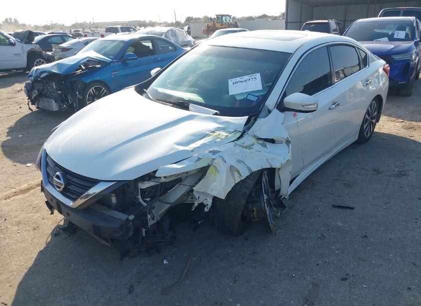 Photo 2 of 2016 Nissan Altima 2.5 SL (VIN 1N4AL3AP7GC287912)