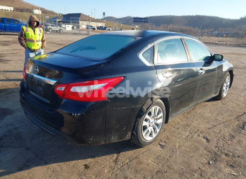 Photo 4 of 2016 Nissan Altima 2.5 S (VIN 1N4AL3AP7GN309816)