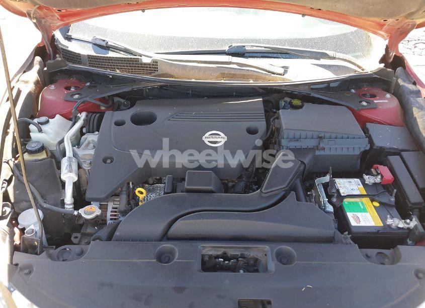 Photo 10 of 2016 Nissan Altima 2.5/2.5 S/2.5 SL/2.5 SR/2.5 SV (VIN 1N4AL3AP7GN312554)