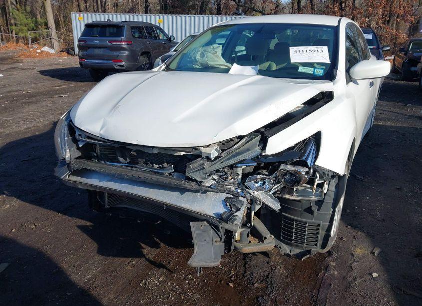 Photo 13 of 2016 Nissan Altima 2.5/2.5 S/2.5 SL/2.5 SR/2.5 SV (VIN 1N4AL3AP7GN312974)