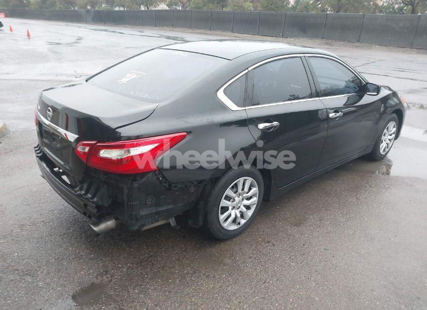 Photo 4 of 2016 Nissan Altima 2.5 S (VIN 1N4AL3AP7GN342783)